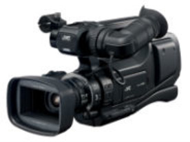 JVC、ハイアマチュア向けビデオカメラ--デュアルスロット＆バッテリで安心長時間撮影