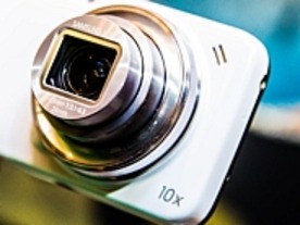 サムスン「GALAXY S4 Zoom」レビュー--光学10倍ズームデジカメ搭載スマホ（前編）