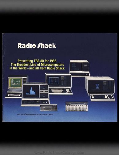 　1982年版の「TRS-80 Microcomputer」カタログ以降、RadioShackはビジネス向けマシンとしてTRSの新シリーズを販売する。32Kまたは64KのRAMを搭載し、広告によれば「内部メモリに3万2000文字または6万4000文字の情報を保存できる」とされていた。

　ディスクドライブを利用すれば、交換可能な「フロッピー」ディスクに41万6000文字を保存できたが、それでも足りない場合にはModel IIディスク拡張ユニットで1台から3台までのドライブを増設できた。増設したドライブ1台ごとに48万6000文字の保存が可能で、4ドライブ構成のシステムであれば保存容量は約200万文字に達した。

　「このメモリ容量は、分速70ワードで96時間休みなく入力を続けた文字数に相当する。もちろん32KのModel IIでも、32K RAMの増設オプションを使えば内部メモリはいつでも64Kに拡張可能だ」