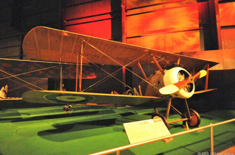 　英国の有名な「Sopwith F-1 Camel」。Camelは第一次世界大戦のほかのどんな戦闘機よりも多くの敵機を撃墜した。国立米空軍博物館によると、同機が初めて運用されたのは1917年6月のことで、英陸軍航空隊と英海軍航空隊、さらに2つの米陸軍航空隊も戦闘でCamelを飛ばしたという。

　エースパイロットRed BaronもCamelに撃墜されたと言われている。
