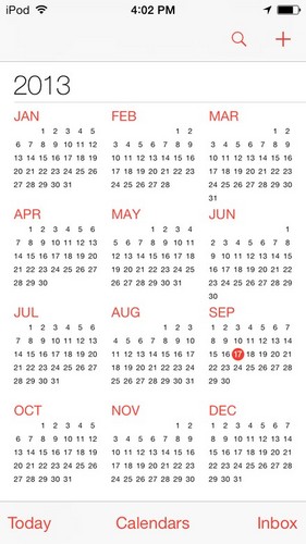 　「Calendar」アプリのデザインが新しくなり、すっきりとしたインターフェースで1年間が表示されるようになった。