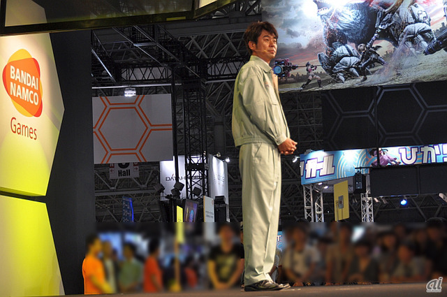 　バンダイナムコゲームスも多様なステージイベントを開催。1月23日発売予定のニンテンドー3DS用ソフト「ゲームセンターCX 3丁目の有野」のステージイベントでは、「ゲームセンターCX」の有野課長こと、有野晋哉さんが登場。