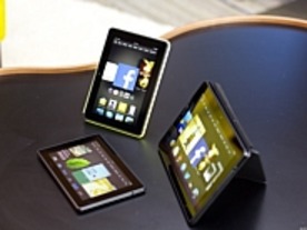 アマゾン、「Kindle Fire」タブレットの新モデル3機種を発表
