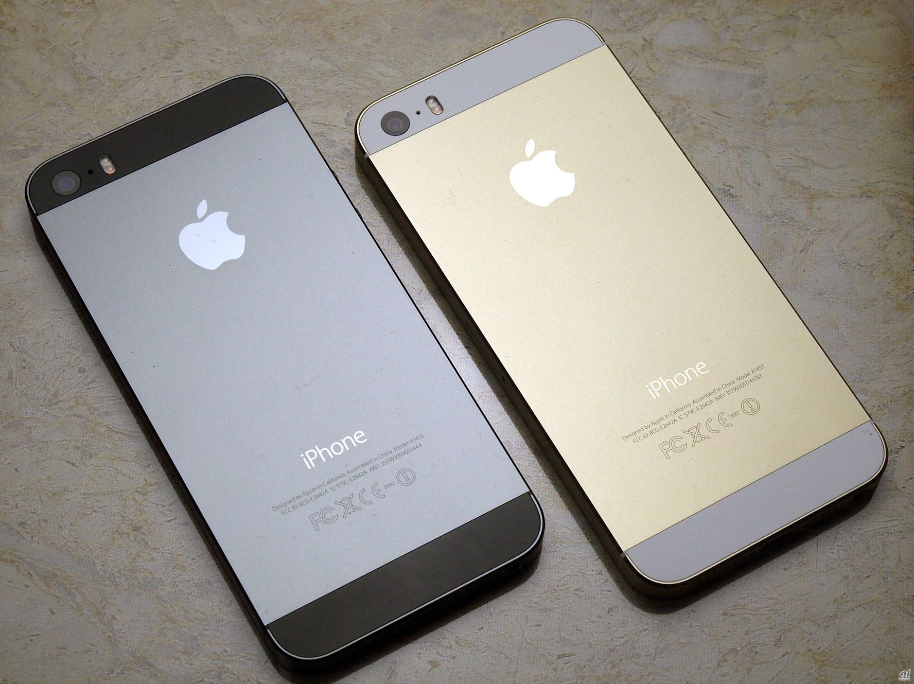 iPhone 5s スペースグレー - スマートフォン本体