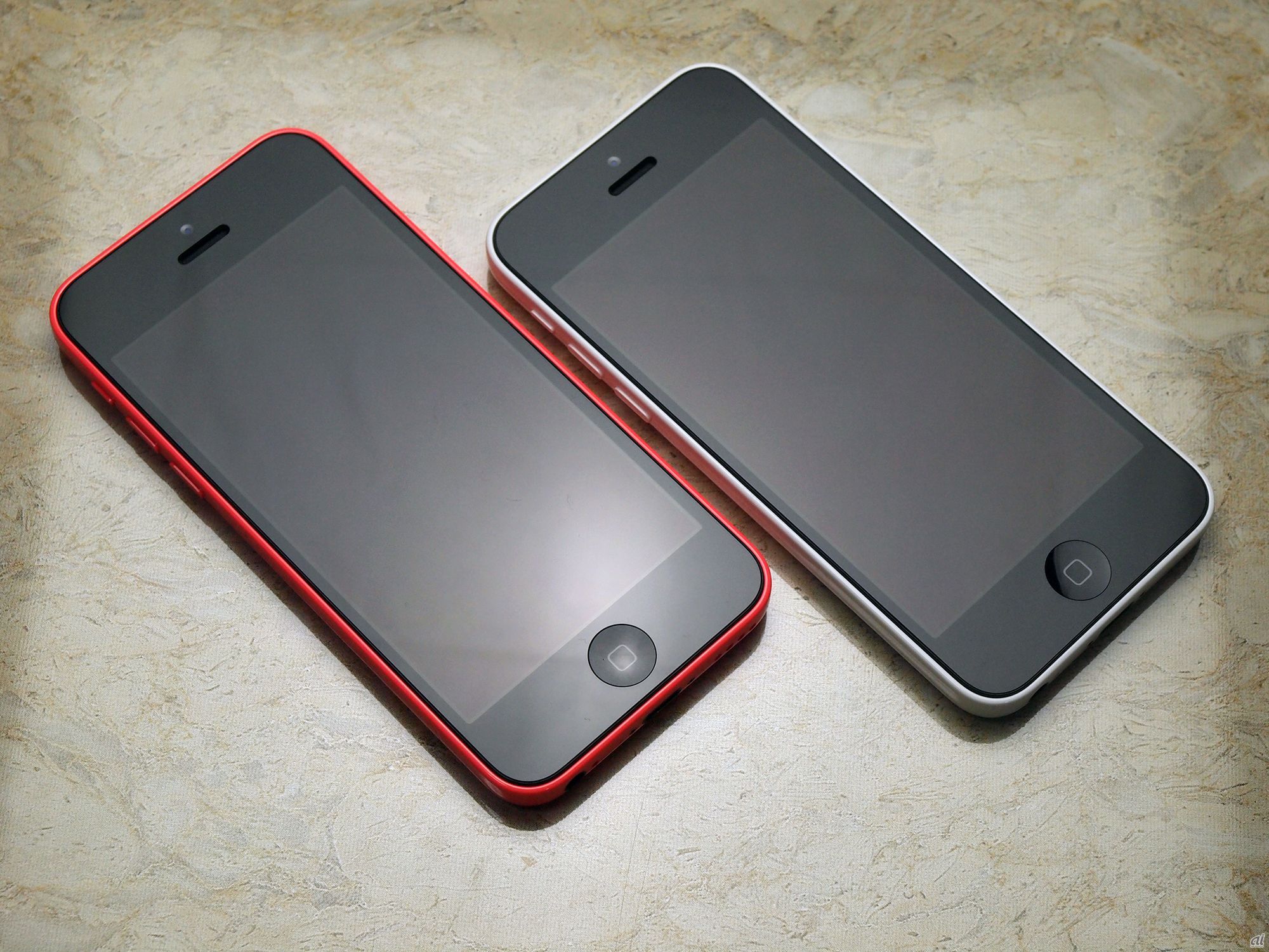 iPhone 5からiPhone 5s/5cに乗り換えるメリットは？--性能や機能を検証 - Japan