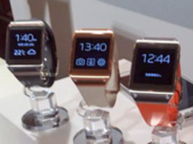 KDDI、「GALAXY Note 3」と腕時計型「GALAXY Gear」を10月17日に発売