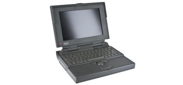 　1992年に発売された「PowerBook 160」は、PowerBookシリーズにグレースケールのビデオを導入した。それは、Apple固有のVID-14コネクタを用いて外部モニタをサポートした最初のモデルであった。8Mバイト超のRAMが利用可能になったのもこれが初めてだ。