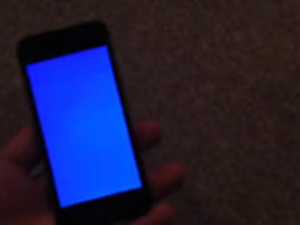「iPhone 5s」で「ブルースクリーン」--「Numbers」アプリなど使用の一部ユーザーが報告