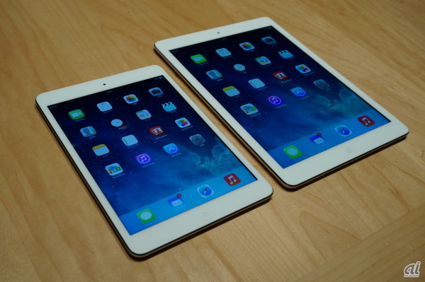 　iPad mini Retinaディスプレイモデル（左）とiPad Air（右）。どちらも同じ64ビットアーキテクチャ搭載A7チップとM7モーションコプロセッサが搭載される。

　どちらを選ぶかは、ディスプレイのサイズで決めることになりそうだ。