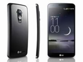 LG、曲面ディスプレイ搭載スマホ「G Flex」の仕様を発表