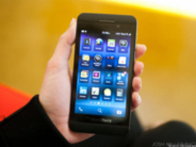 BlackBerry、携帯電話2機種の開発を中止