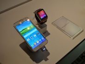 写真で見るサムスンの「Galaxy S5」--指紋センサ搭載スマートフォン
