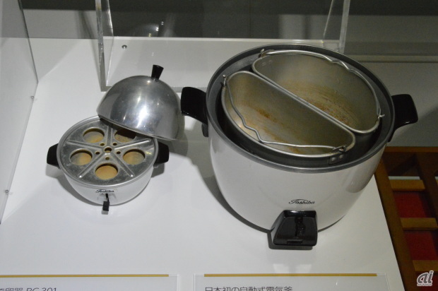 　なお、自動式電気釜は3合の内釜を2つ装備でき、味噌汁作りと炊飯を同時に行えるスグレモノでもあった。
