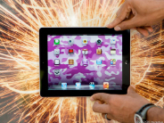 アップル、第4世代「iPad」を販売再開--「iPad 2」は終了
