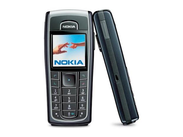 「Nokia 6230」

　典型的なNokiaのキャンディバー型携帯電話であるNokia 6230は、主力製品だった。外部メモリカードスロット、Bluetooth、FMラジオ、デジタル音楽プレーヤー、VGAカメラ、USBサポートといった機能を搭載していた。2005年に発売された「Nokia 6230i」は、この質素なデザインを引き継ぎつつ、メガピクセルレベルのカメラを備えた初のNokia製携帯電話の1つだった。
