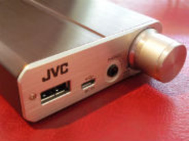 JVC、外でも堪能できる「原音探求」--ポータブルヘッドホンアンプ発売