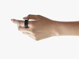 指輪型デバイス「Nod」--指1本のジェスチャーで端末操作を可能に