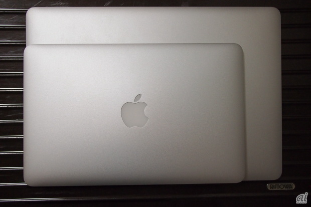 MacBook Pro15インチモデルとMacBook Air11インチモデルの比較