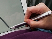 アドビ、「Adobe Ink & Slide」を発表--「iPad」向けスタイラスとルーラー