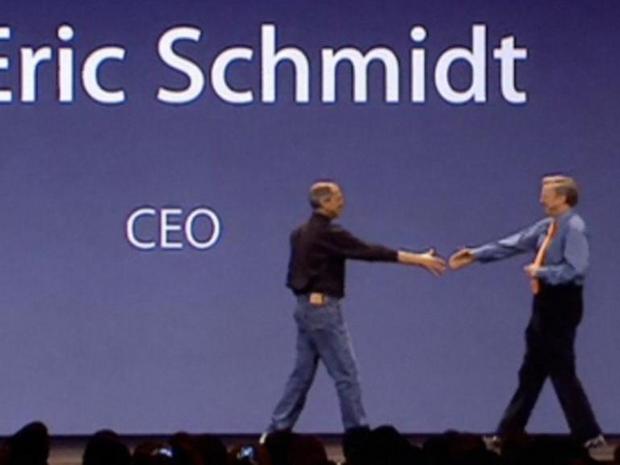 　Googleの当時の最高経営責任者（CEO）だったEric Schmidt氏（当時はAppleの取締役も務めていた）は、Jobs氏の初代iPhone発表を支援した。Googleはその後、iPhoneの最大のライバルとなる「Android」を開発し、両社の緊張が高まっていった。