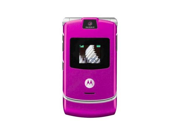 　このバージョンが登場したときは、紫色の携帯電話が流行していた。