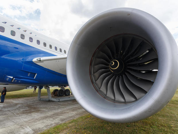 　この「Boeing 787-9 Dreamliner」の機体には、Rolls Royce製エンジンが搭載されている。