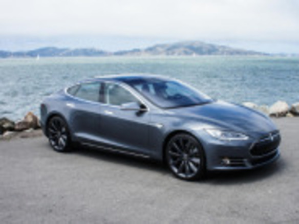 テスラ「Model S」--「Performance Plus」を備えた電気自動車セダン