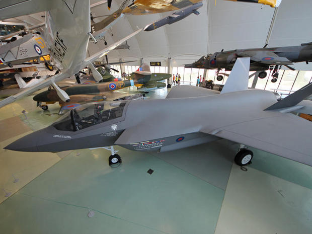 　新しい「F-35 Lightning II」の模型。