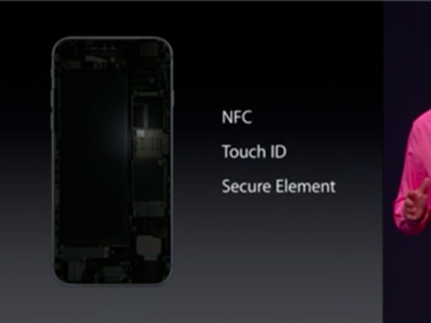 　NFCが内蔵され、Touch IDと組み合わされている。