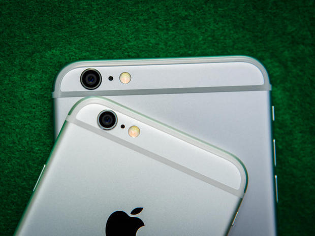 　カメラはほぼ同様だが、iPhone 6 Plusには光学式手ぶれ補正が搭載されている。
