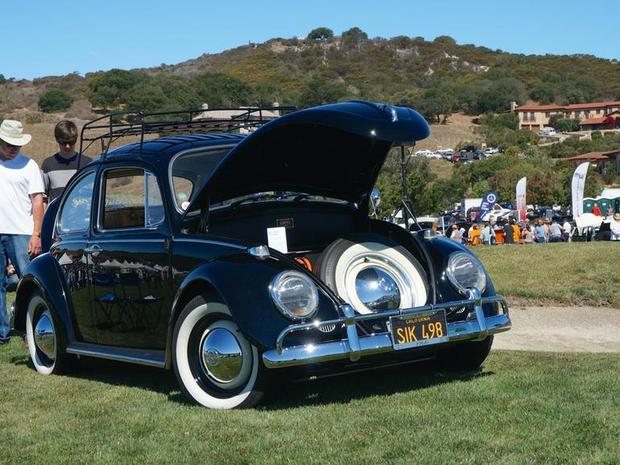 「ZelectricBug」

　目立つ場所に展示されていた自動車の中でかなり奇抜だったのが、この「Zelectric VW Beetle」改造車だ。