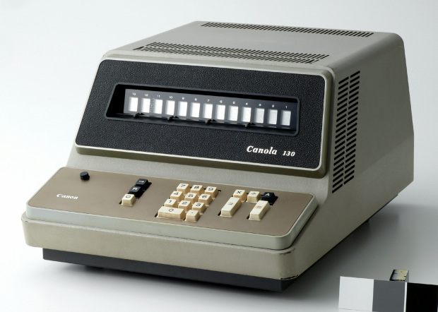 世界初のテンキー式電卓　キヤノーラ130