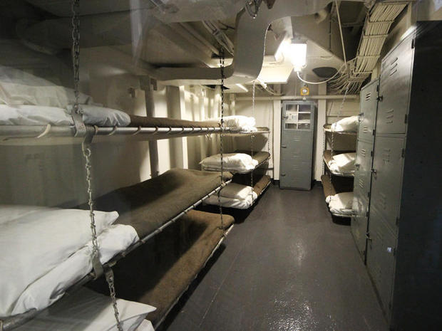 海兵隊員の寝台

　Intrepidが海兵隊員に示す敬意の証として、その寝台は船首楼の近くに用意されていた。