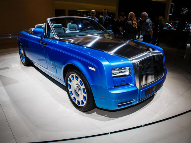 Rolls-Royceの「Phantom Drophead Coupe」

　究極の高級車は、買手がいる限りあらゆるスタイルで登場する。
