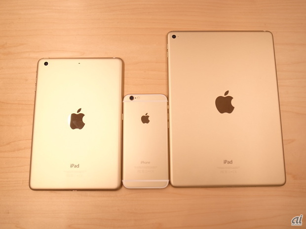 　中央はiPhone 6のゴールド。