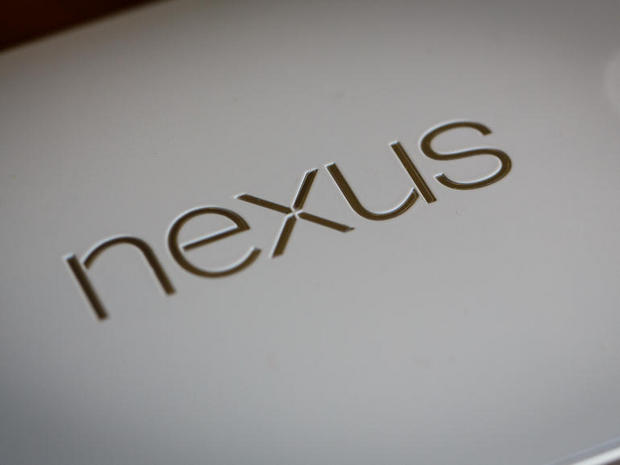 　32 GバイトのNexus 5は399ドルだが、32GバイトのNexus 6は649ドル（アンロック版）だ。このような仕様の端末としては適正な価格だが、前モデルよりも250ドル高い。