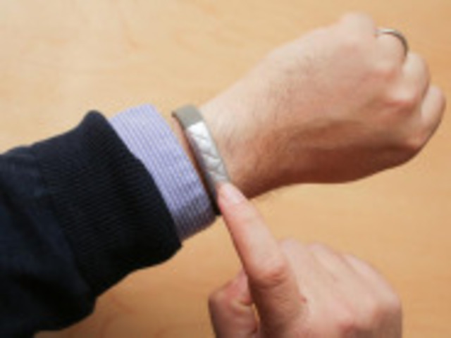 Up3 Up Move の第一印象 Jawboneの最新アクティビティトラッカー Cnet Japan