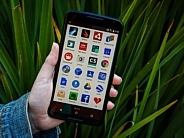 「Nexus 6」を写真でチェック--デザインや機能、使用感