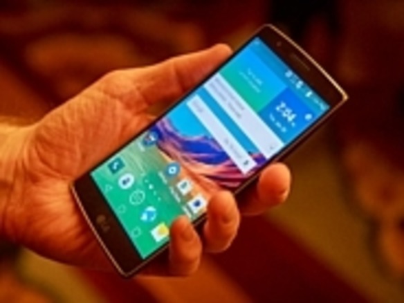 LGの曲面スマートフォン「G Flex 2」第一印象--5.5インチでハイエンド