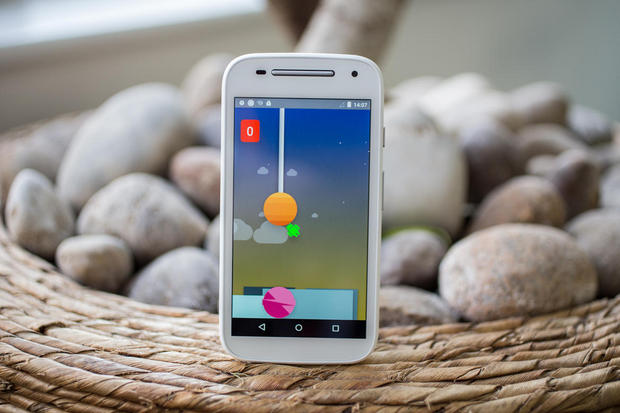 　Moto Eは「Android 5.0 Lollipop」を搭載する。