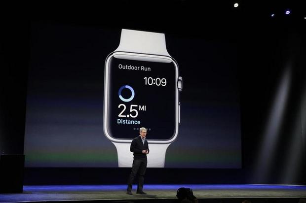 　Apple Watchは、ユーザーのアクティビティの記録を支援する。