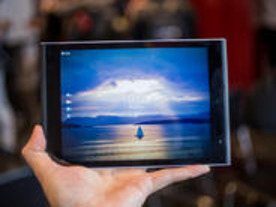 Androidの対抗馬となるか--Jollaの「Sailfish OS」タブレットを写真で見る