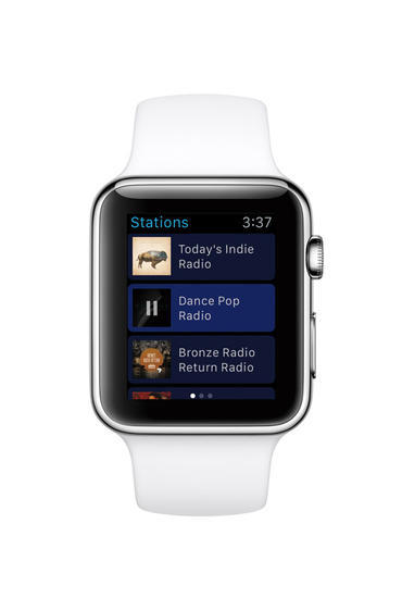 Apple Watch用Pandoraアプリで音量の調節や曲の変更が行える。