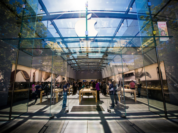 アップルの第2四半期決算、予想上回る--「iPhone」と「Mac」が好調