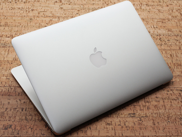 13インチ「MacBook Air」レビュー--バッテリ持続時間がさらに延び ...