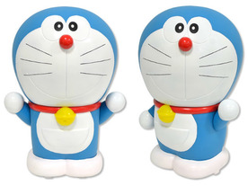 ラナ、高さ約40cmの「ドラえもん ジャイアントスピーカー」--鈴も光る