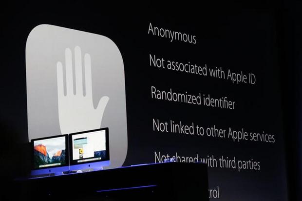 　プライバシーが強化された。Siriの利用に関わらず、端末上でのすべての検索は匿名であり、Apple IDと関連せず、IDの確認はランダムで変更され、Appleの他のサービスとは連携しない。