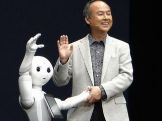 鉄腕アトムも「心は持てない」--孫正義氏が夢見た“愛を知る”ロボット