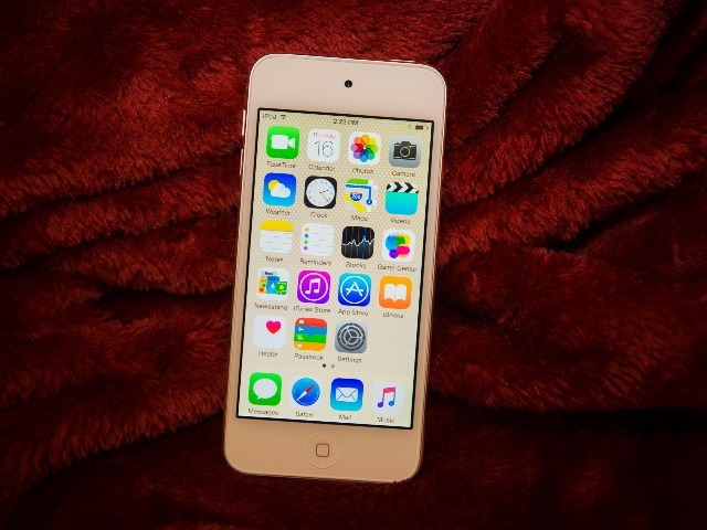 新型「iPod touch」レビュー（後編）--パフォーマンス比較とメリット／デメリットの考察 - (page 2) - CNET Japan