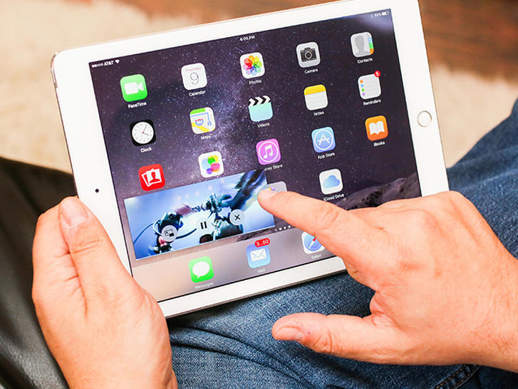 大型iPadは新しいiOS 9の機能に基づいて開発されている可能性がある。
